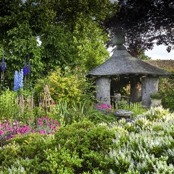 Cottage Garden @ Highgrove - June Robert Smith